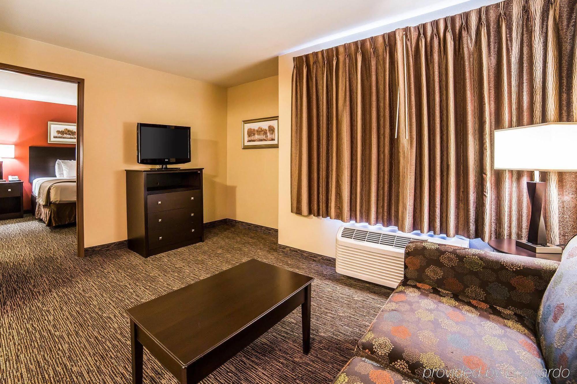 Mainstay Suites ラピッドシティ エクステリア 写真